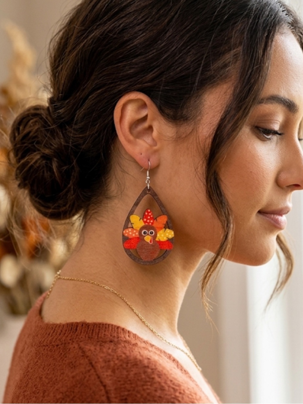 NWT Thanksgiving Turkey Wooden Teardrop Dangle Earrings Autumn Jewelry 
C4